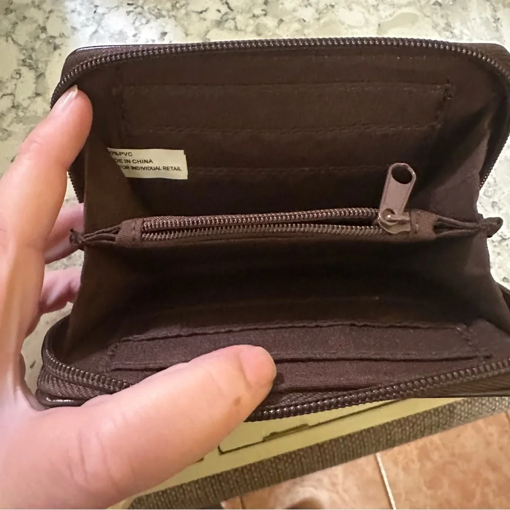 Rosetti Brown‎ Leather Wallet Classic Minimalist Design